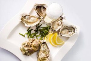 ho-ho-kus-inn-tavern-oysters-best-seafood-nj