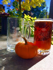 Hohokus inn and tavern, bar, beer, pumpkin